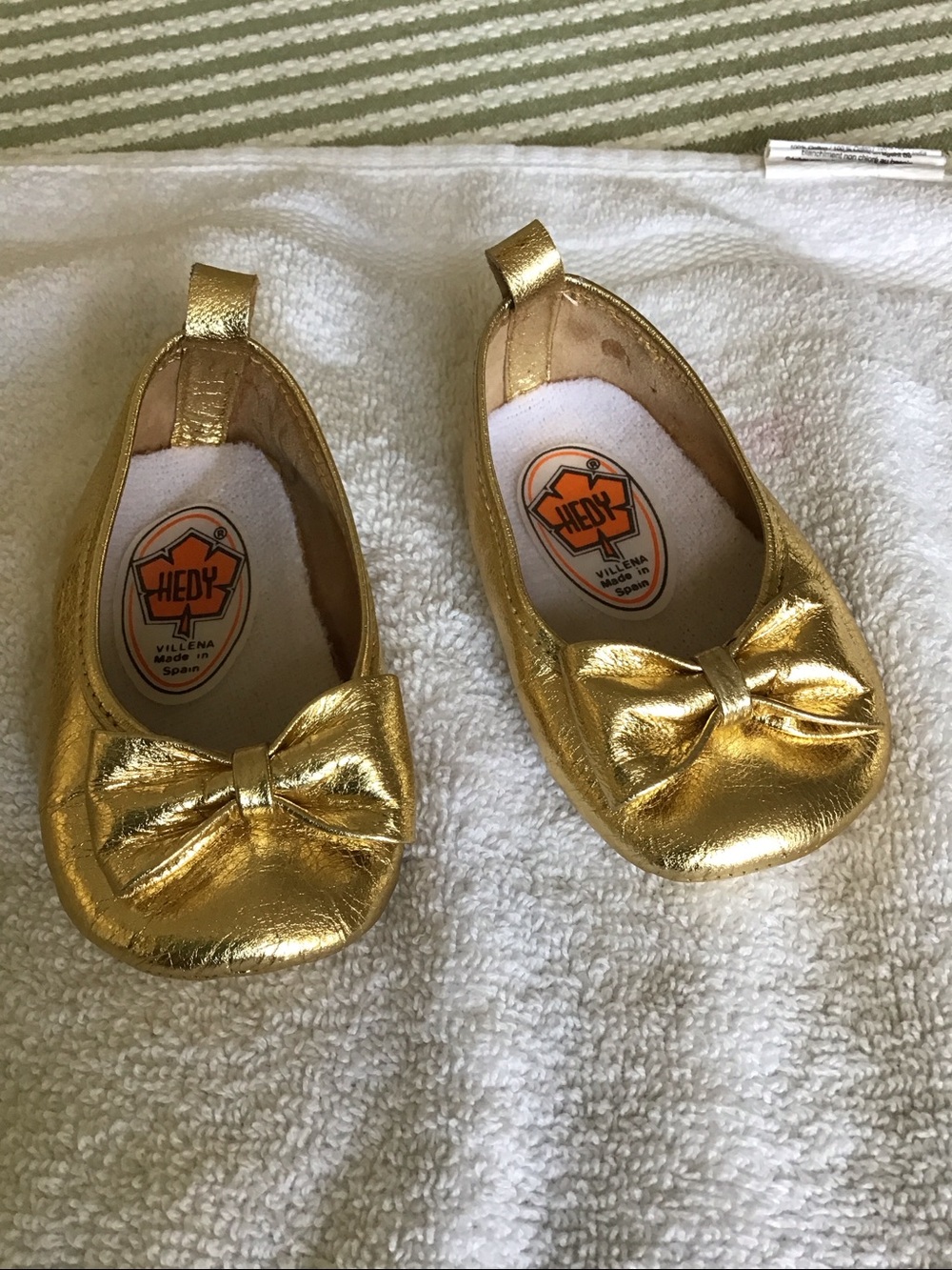 Vintage Hedy brand infant slip on ballet flats made in Villena, Spain
1960-1970s
